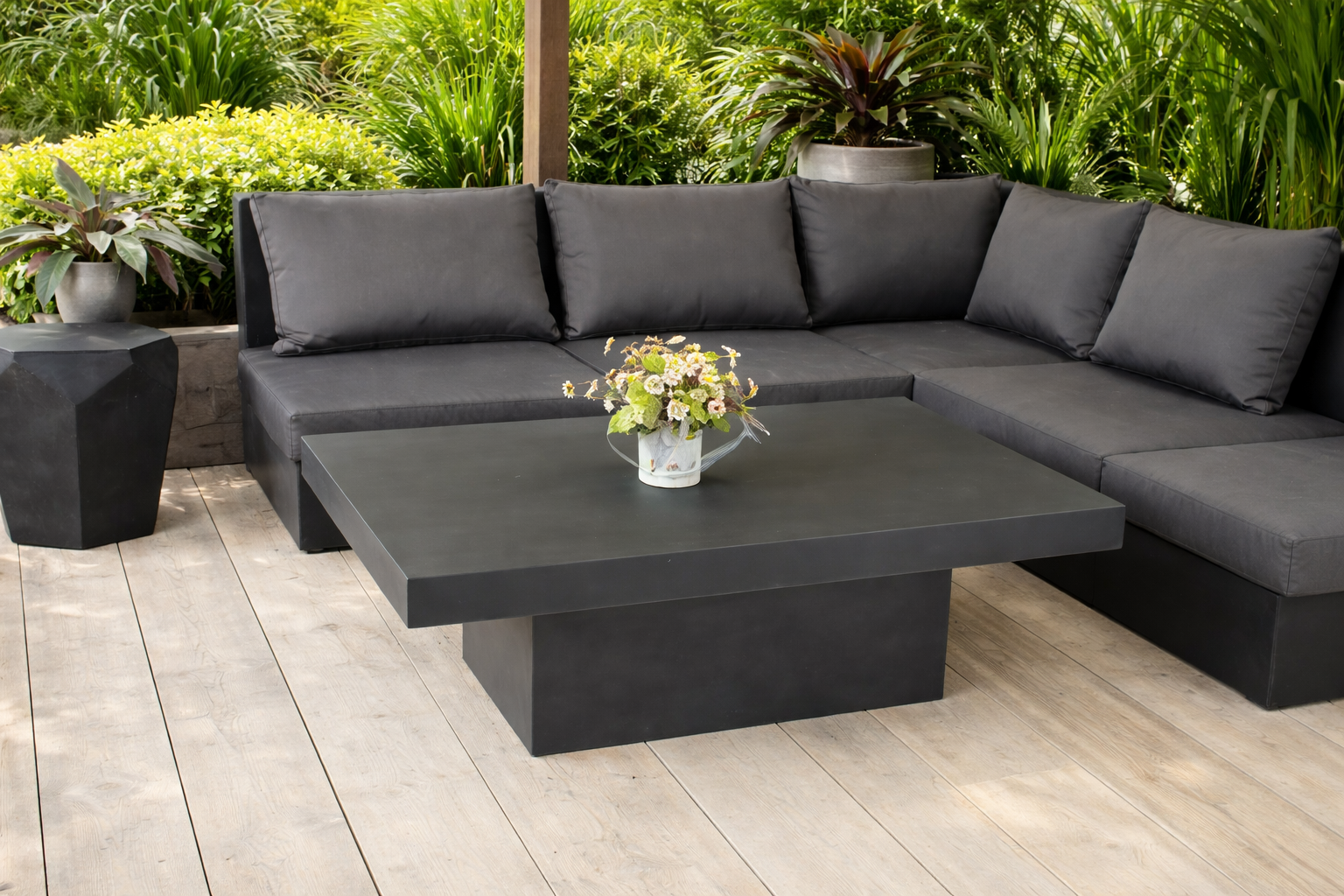 Why GRC (GFRC) Furniture Is Perfect for Modern Gardens
