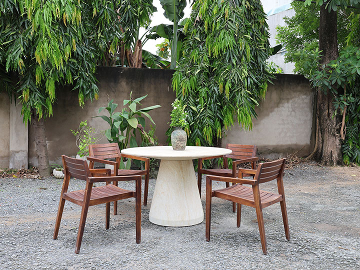 CONICAL BASE ROUND CONCRETE DINING TABLE