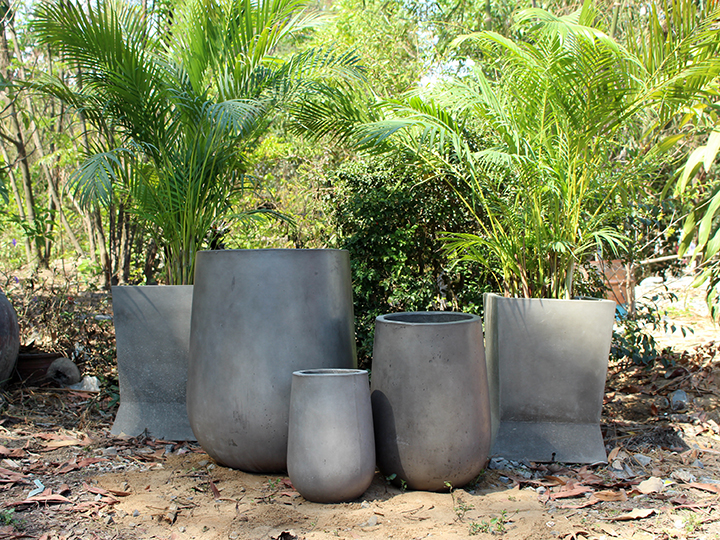 SET OF 3 LUXURY TALL ROUND CONCRETE PLANTERS