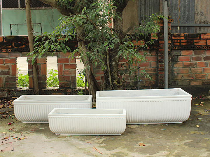 SET OF 3 LUXURY RECTANGULAR TROUGH CONCRETE PLANTERS WITH STRIPED DESIGN
