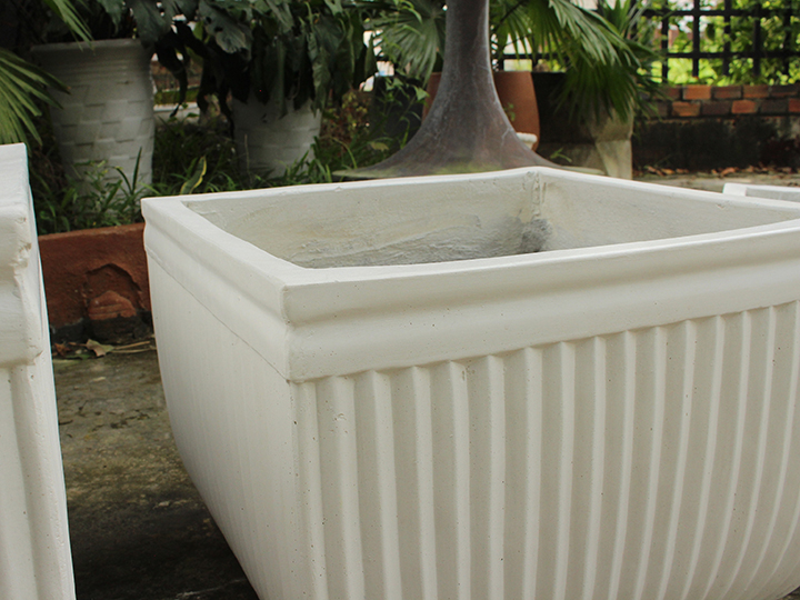 SET OF 3 LUXURY SQUARE CONCRETE PLANTERS WITH STRIPED DESIGN