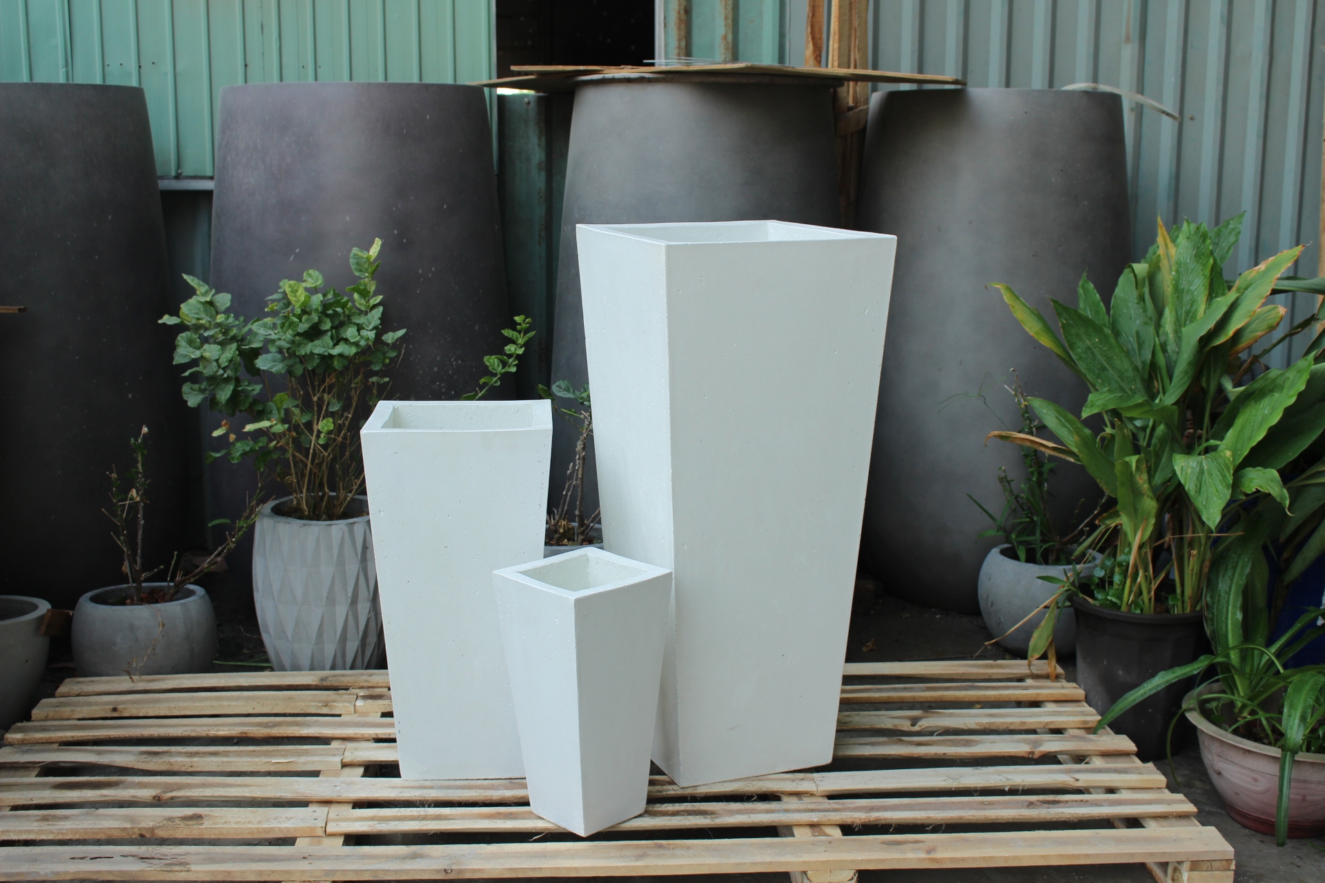 Set Of 3 Tapered Pots