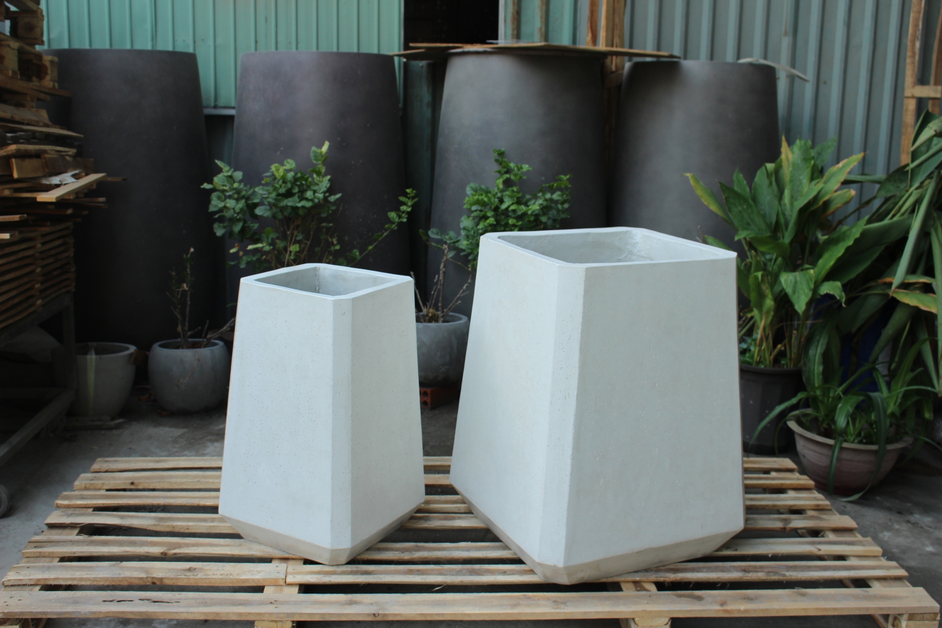 Set of 2 Square Conical Pots