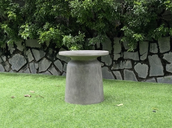ROUND BELL CONCRETE SIDE TABLE 20