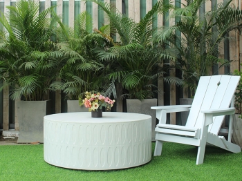 FOX EYES PATTERN ROUND CONCRETE COFFEE TABLE